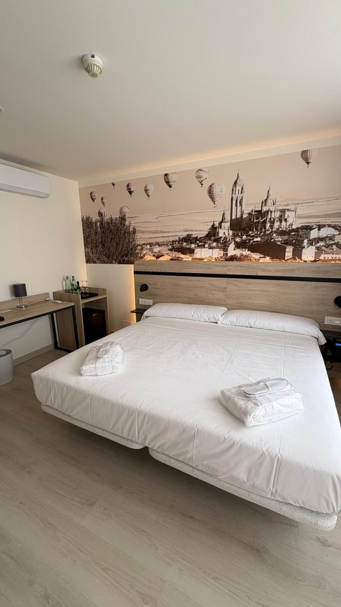 Hotel Ele Acueducto