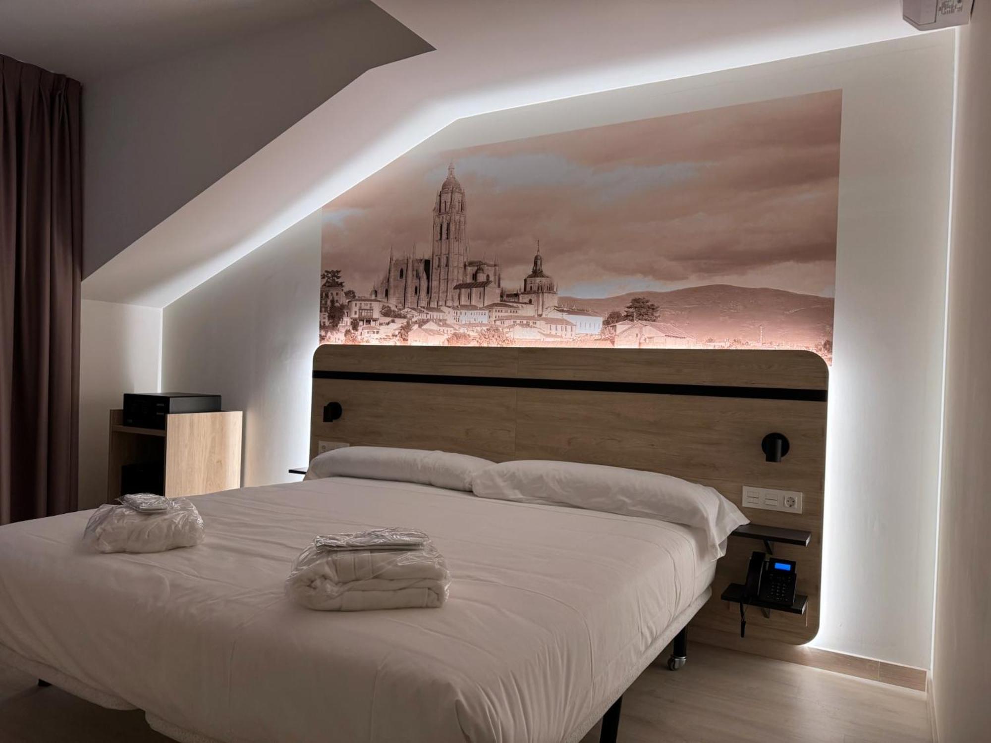 Ele Acueducto Hotel Segovia