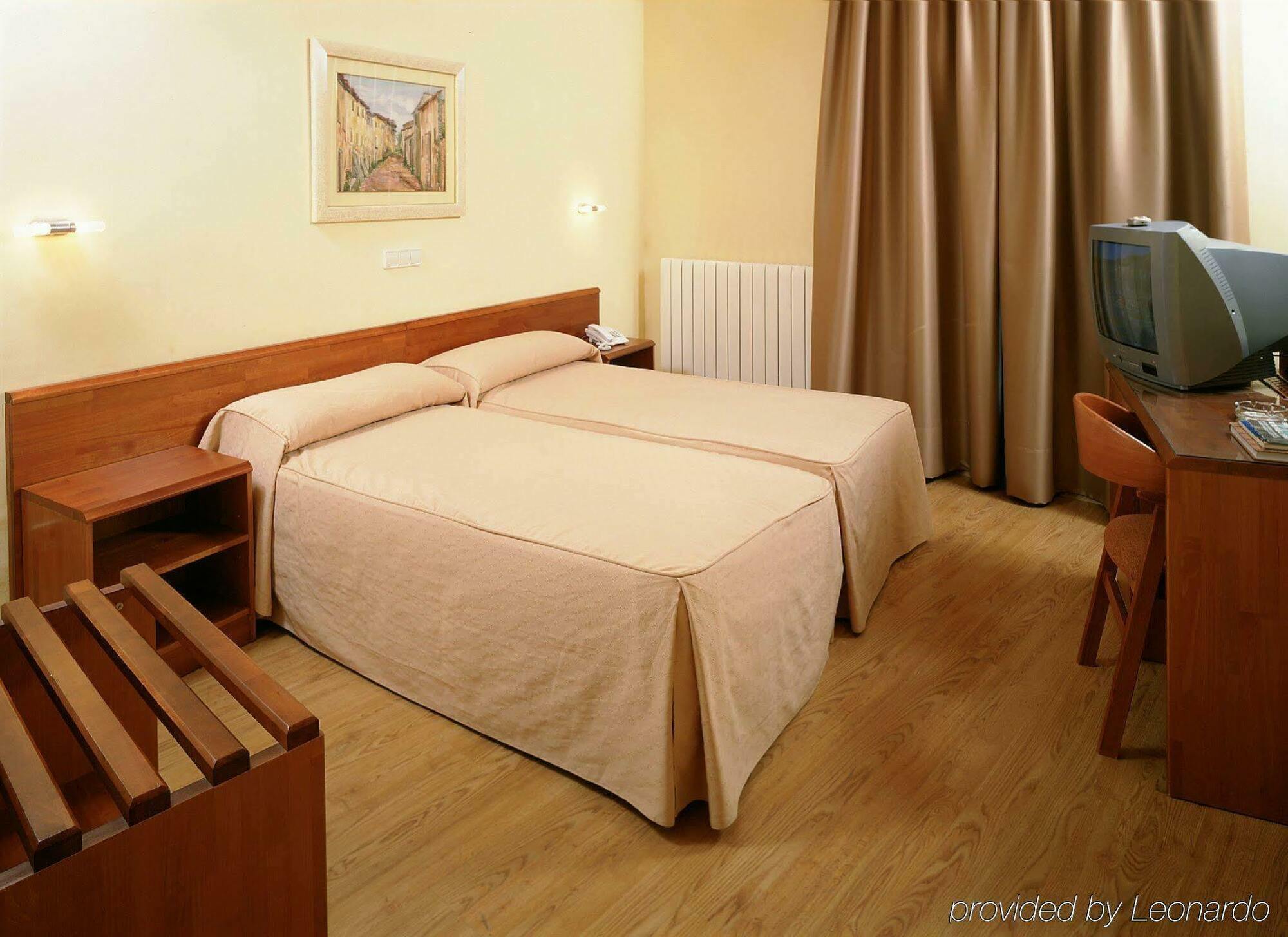 Hotel Ele Acueducto